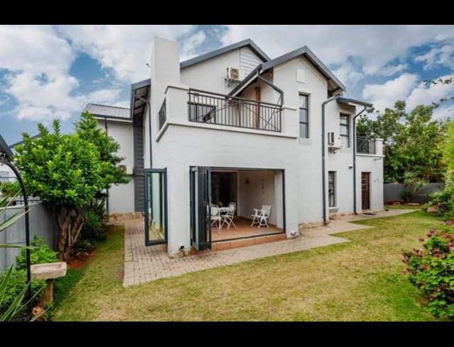 3 BEDROOM TOWNHOUSE FOR SALE IN MEYERSDAL NATURE ESTATE